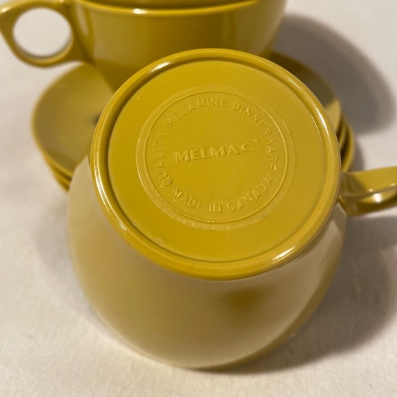 Vintage Melmac Teacups/Saucers - Picture 2 of 6